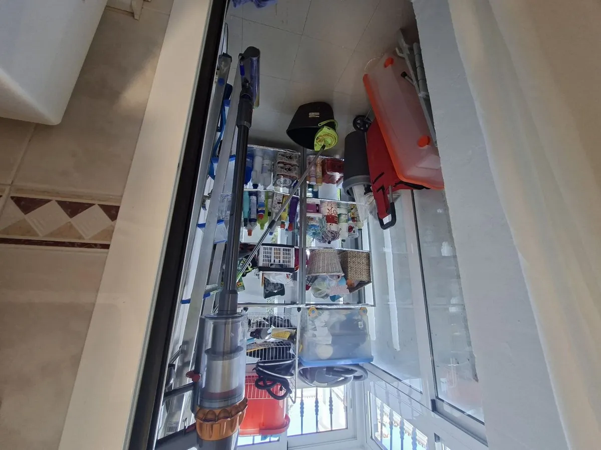 6bc08c17-a13b-46f1-a77d-9463b33cd3eb