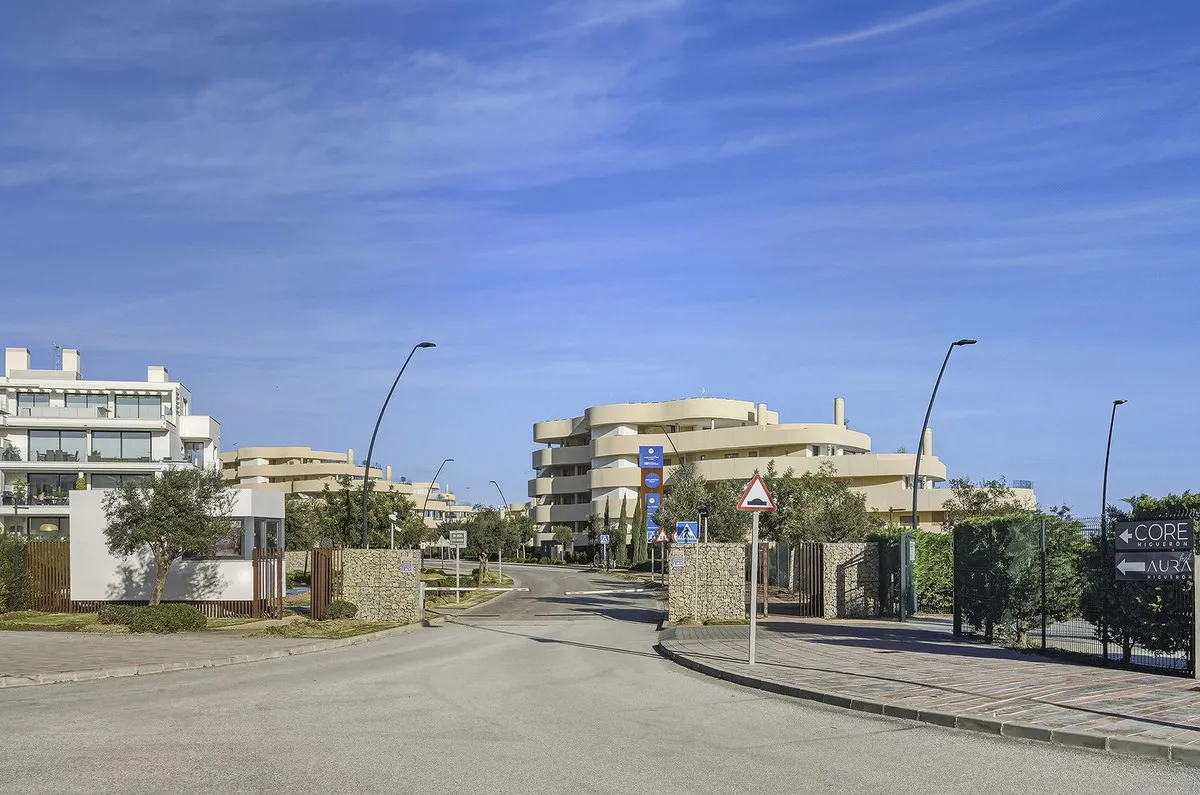 a5d62ec9-db16-4df2-bff4-5bcc24eb22be