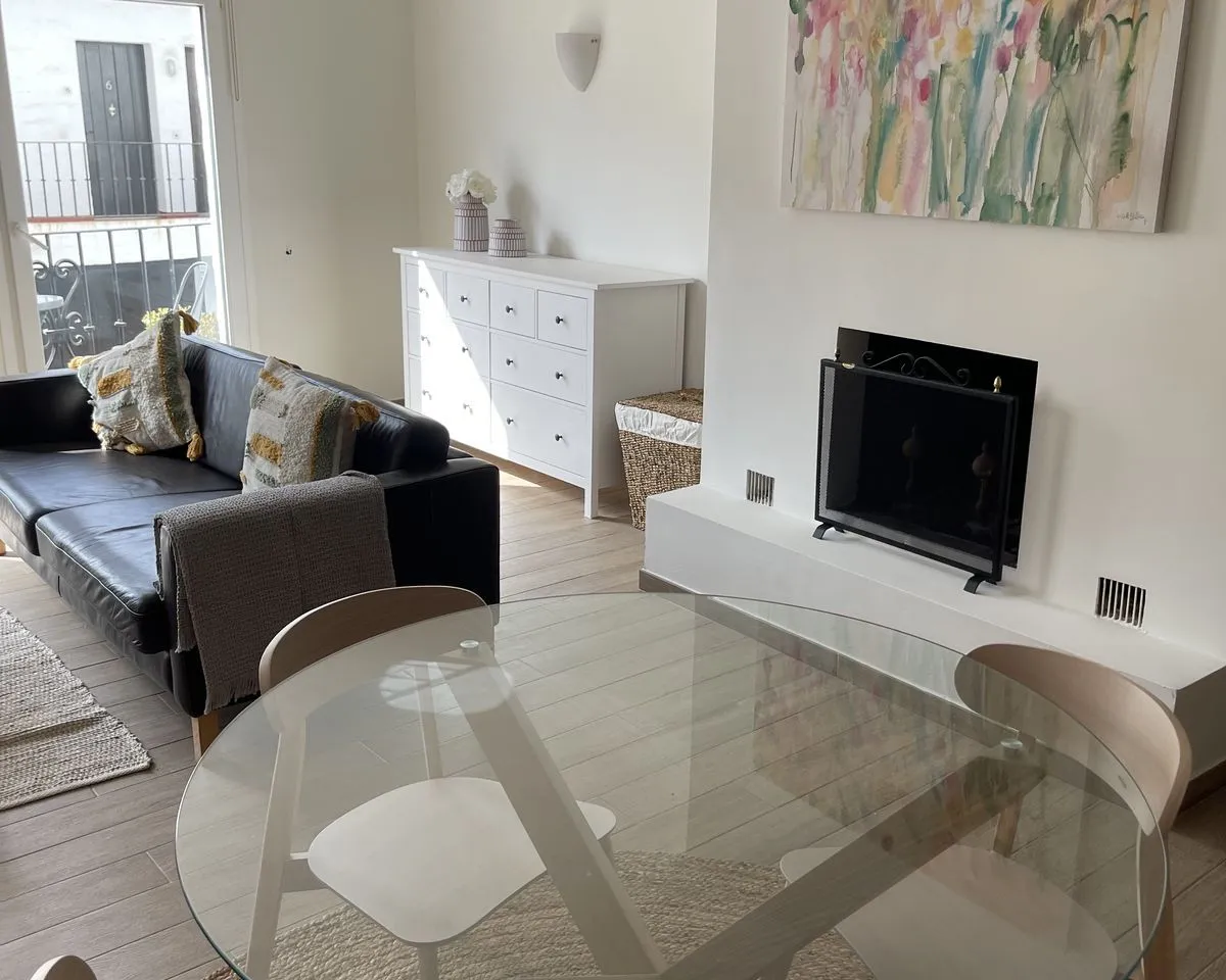 d6341b7d-b1cf-47df-a26f-af75cc453578