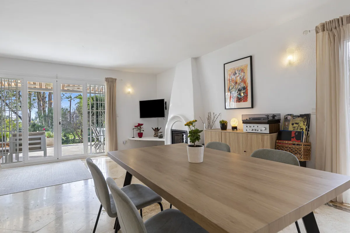 2fe7bf7e-df0d-4fab-b86b-5171568db957