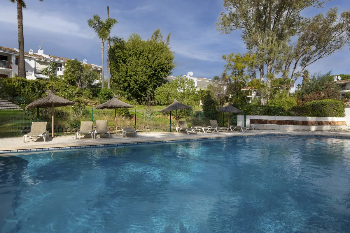 b56b25b3-a823-429e-a525-6f800b20c950