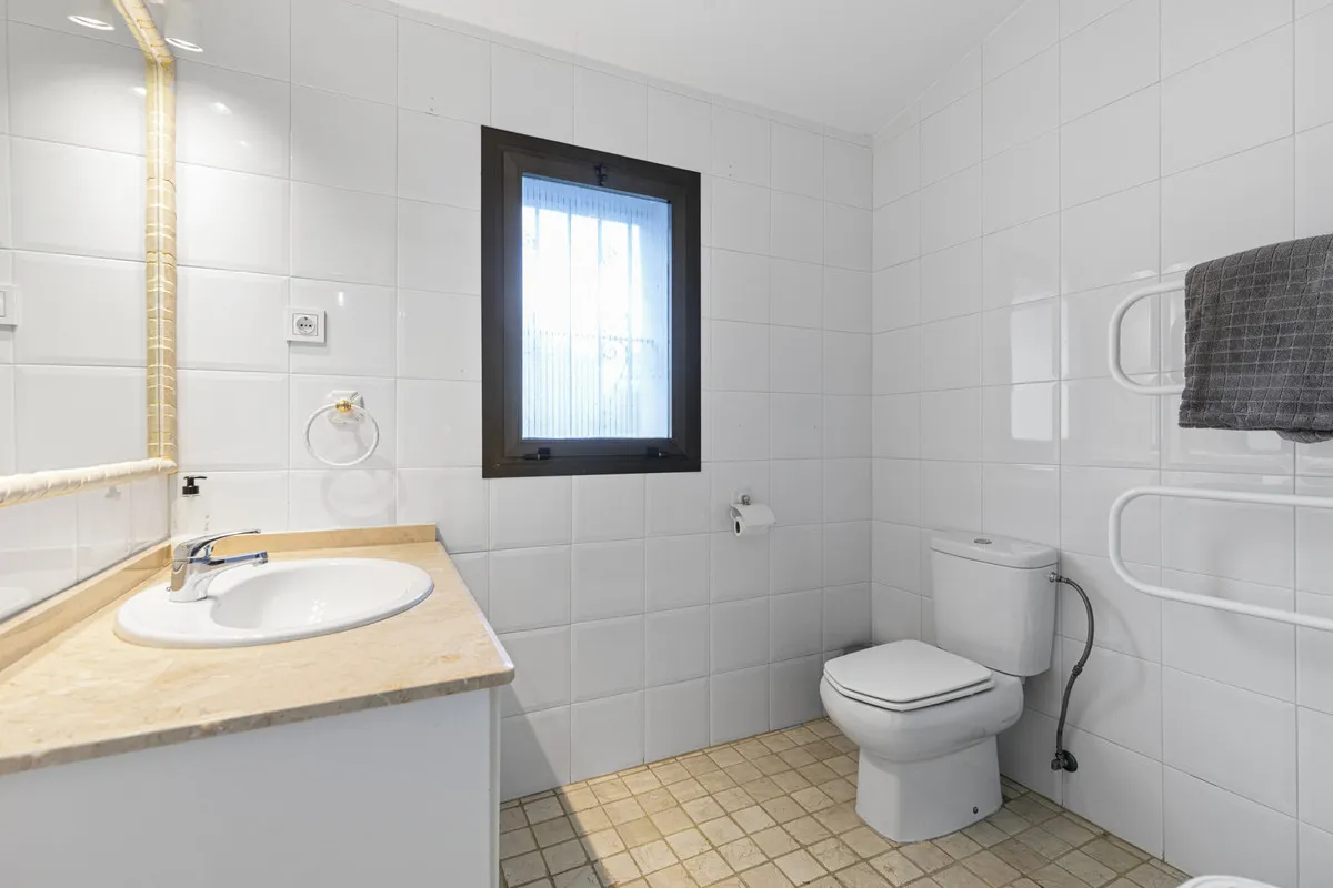 d5e5bf9f-f6eb-412b-91fe-0ba42c5b5e3d