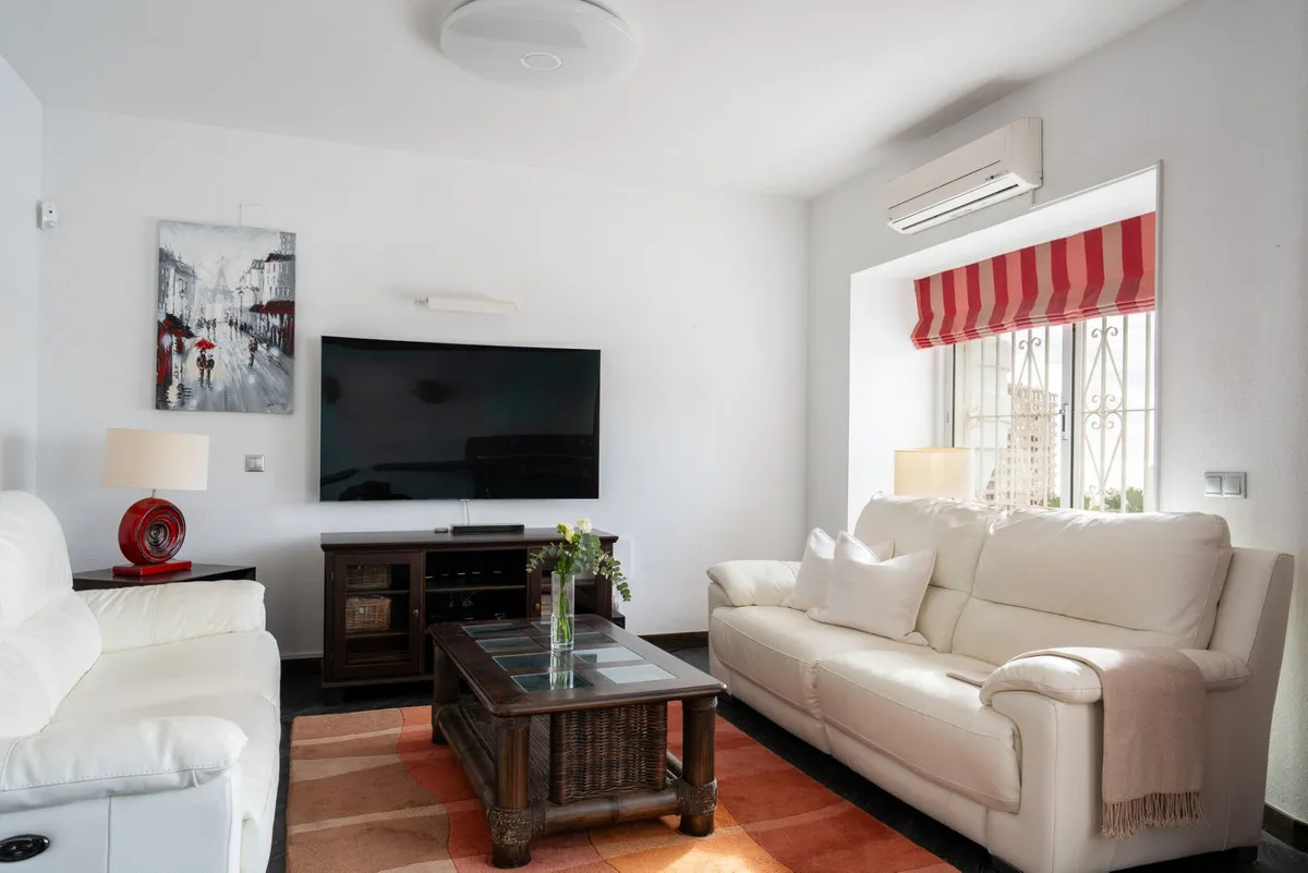 2249e3ce-07fb-4a0b-94d2-c5dc88155e73