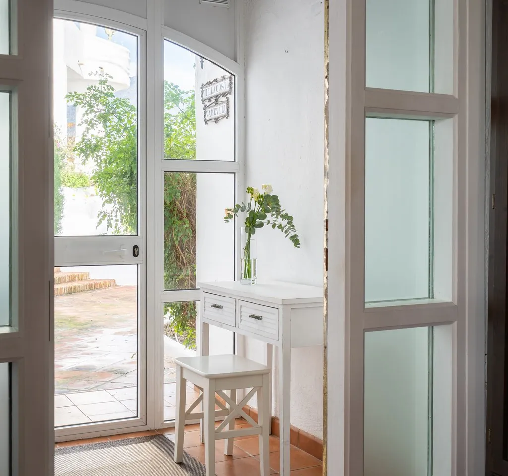 594a61f8-30f8-46b4-875a-ffaedf0c026f