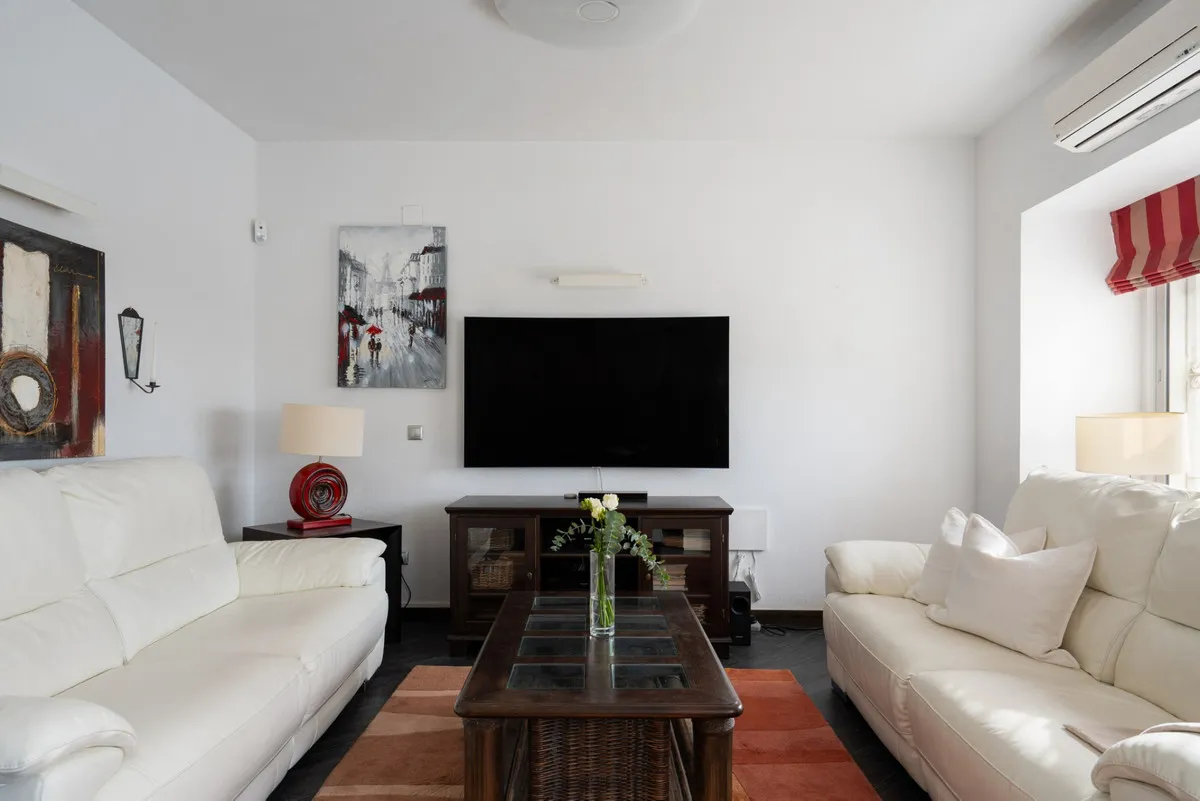 7c5ed275-2f39-4945-ae0d-54abe87b4274