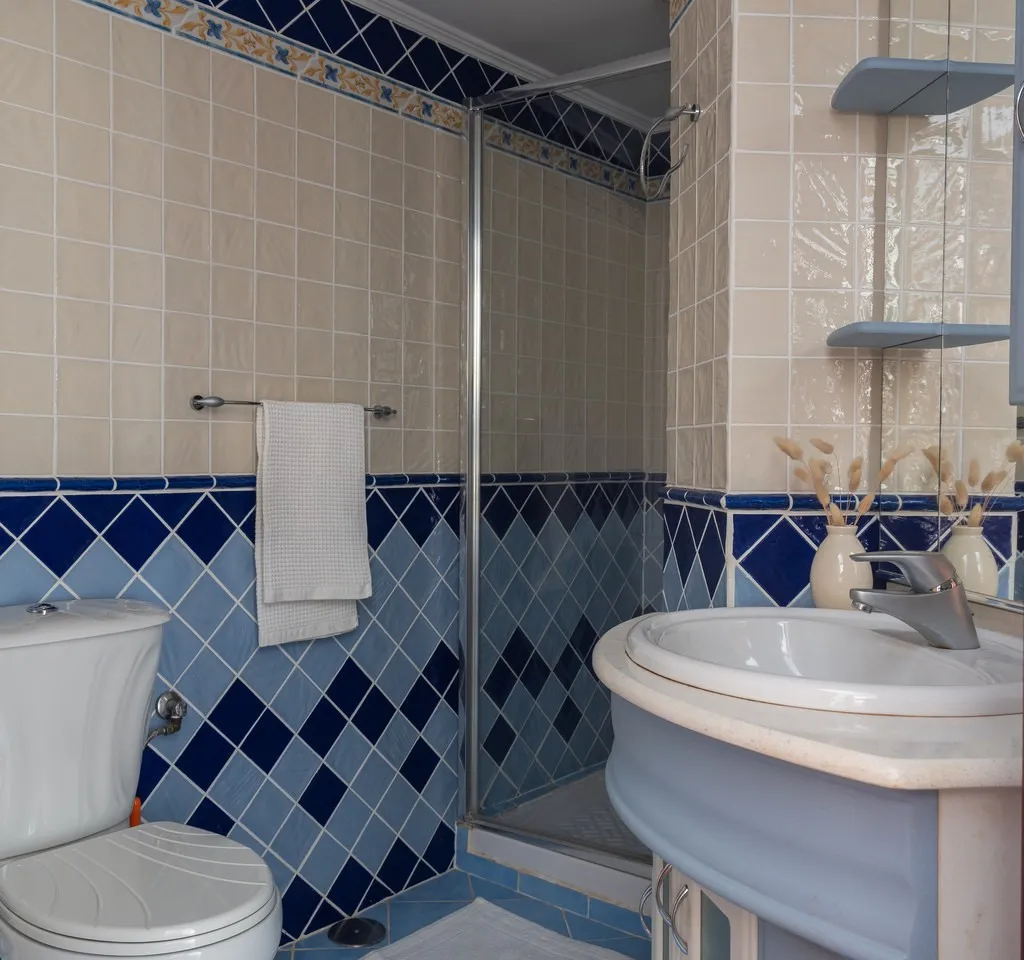 cb203d51-62a4-46ce-b388-32b7d7cdf731