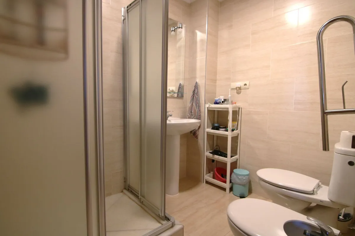 302b3abf-b83d-4cfd-ad1c-ae55f889a4db