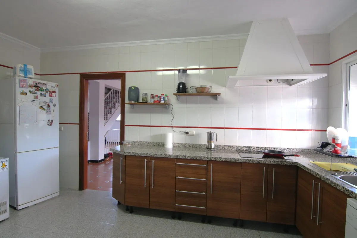 b7933bcc-f7b2-45c4-8373-38db0eef7cf3