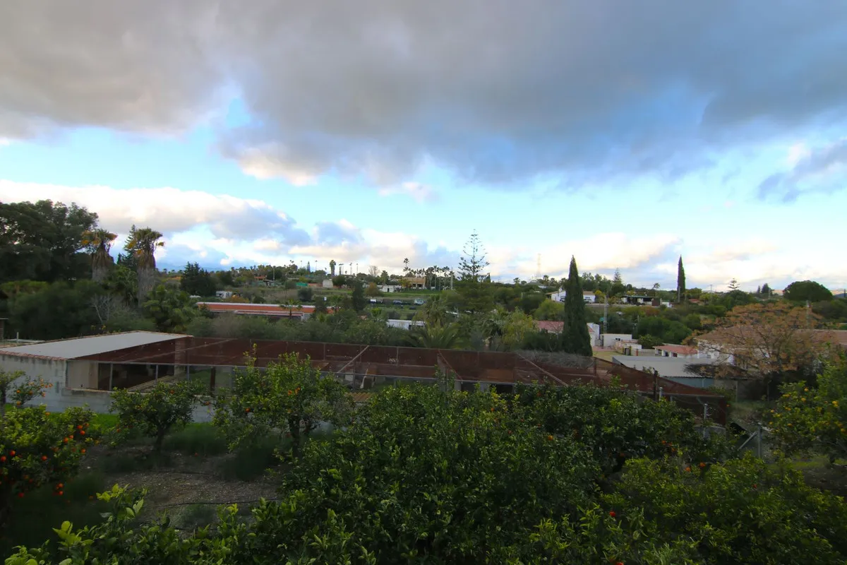 e28e7b04-0d49-486e-b48c-fb79e84365e0