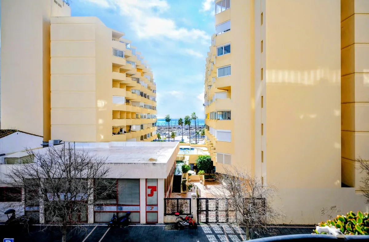 7b34a5d1-6f16-4b17-9816-4ddf9d356eed