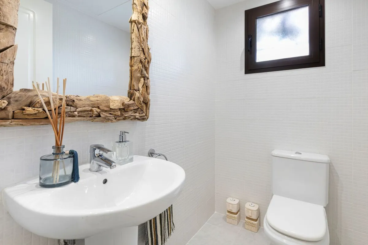 066170c9-f1ab-47d9-babd-07e0b65e8d3f