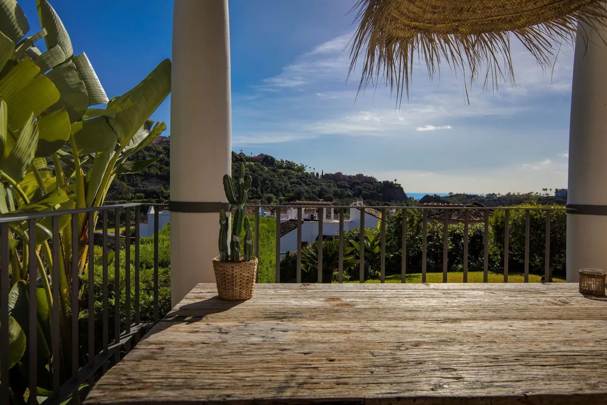 5f304ca5-3ca2-437b-b5c7-511a7c3a2120