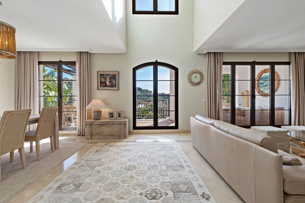 c368270b-43fb-4b07-a546-9c3c650b9e9f