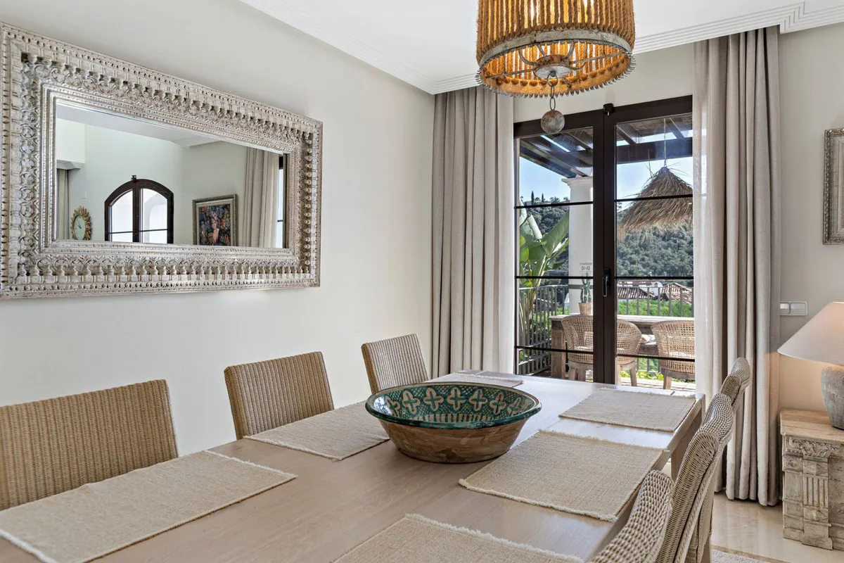 c55ce3f5-1121-44ef-ad61-4bac4c05ad38