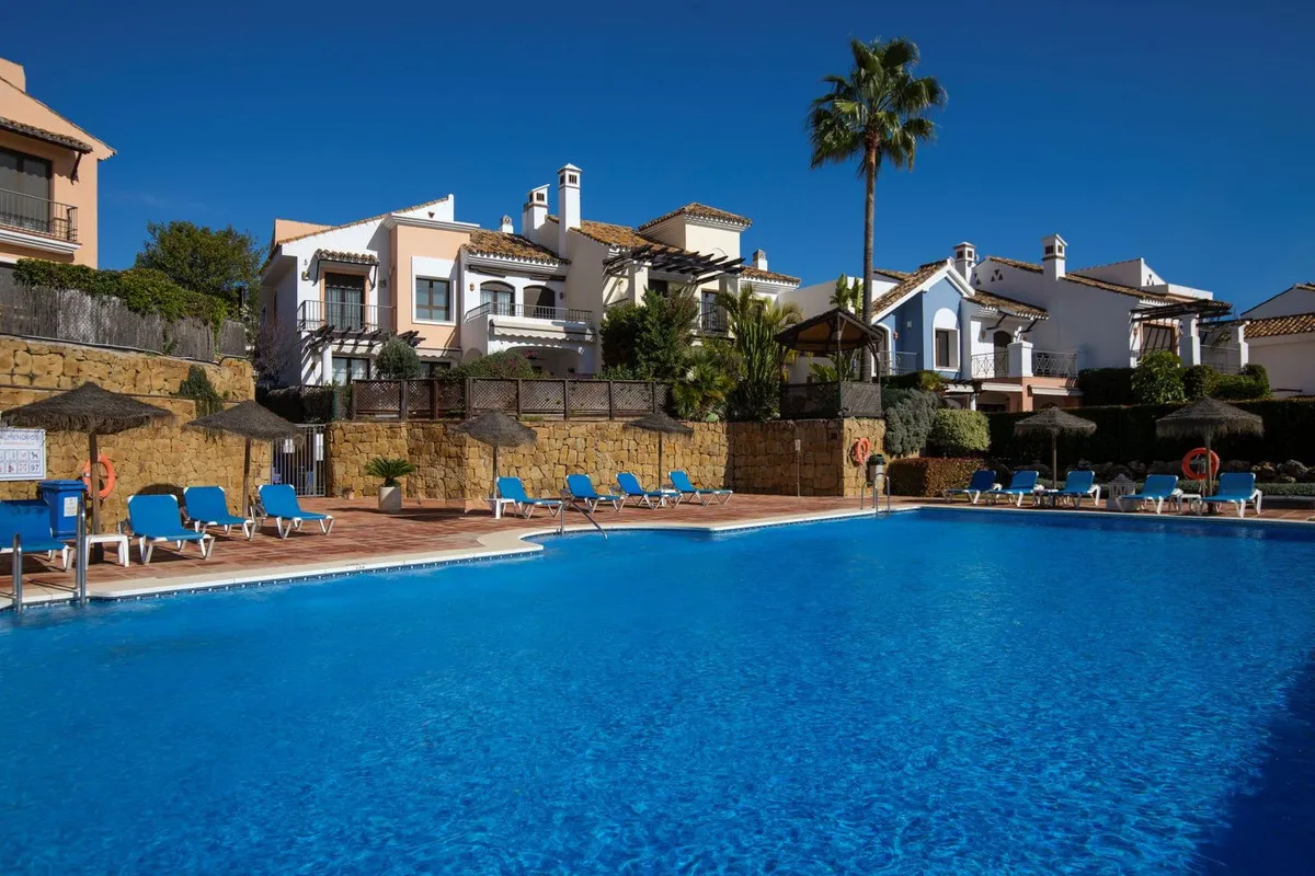 d484aee3-afc5-492e-b66f-d2ffc8823fb1