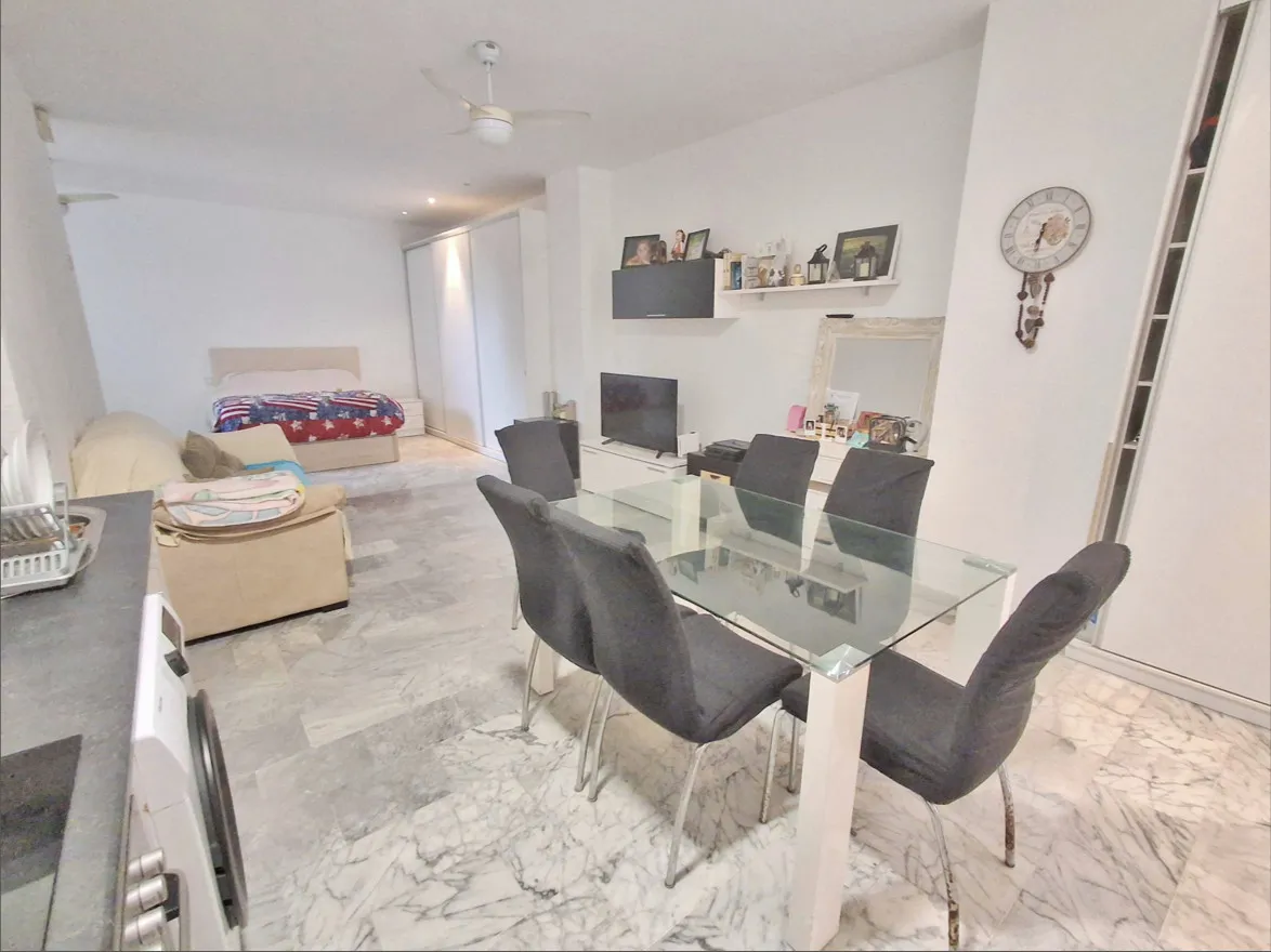 91785487-bb1c-4588-b384-d494f0efd232