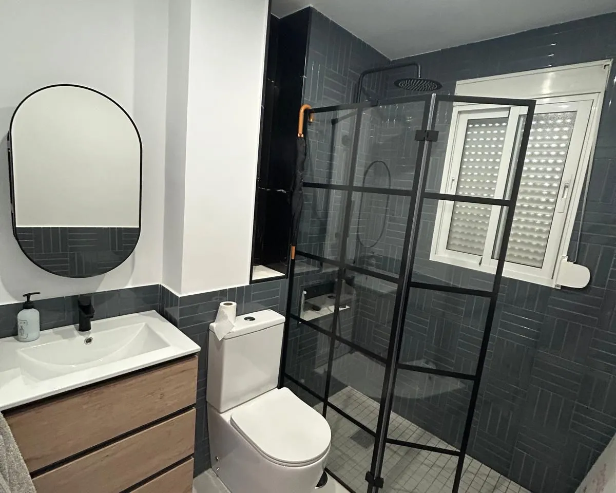 f9422054-bbbc-4a24-bd98-794387fbee5b