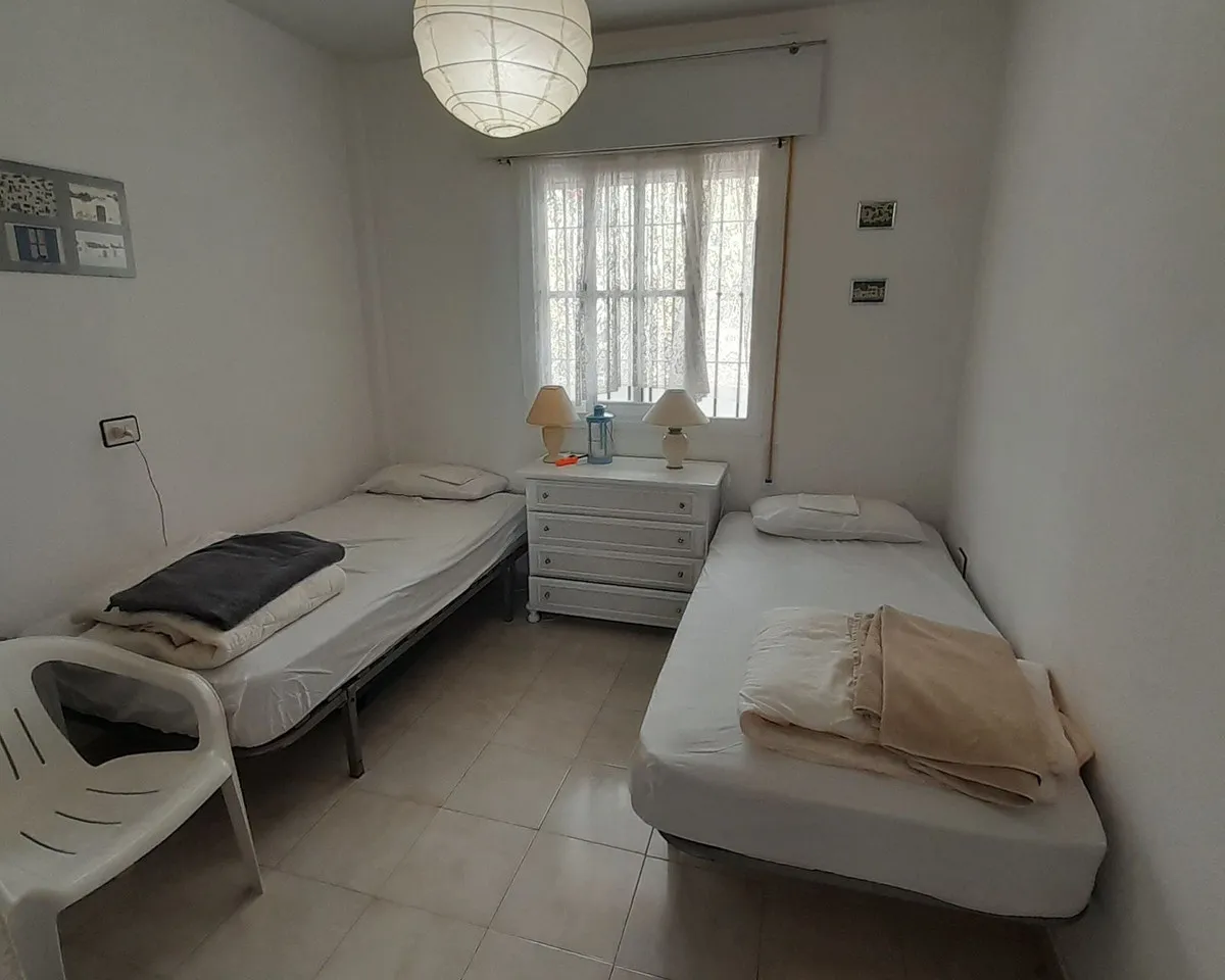 cb6f4453-1aa2-42f3-bcee-a72ba0b4f29b