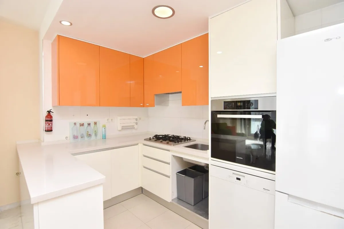 77fb322b-e33c-415e-a4ab-deceb4895236