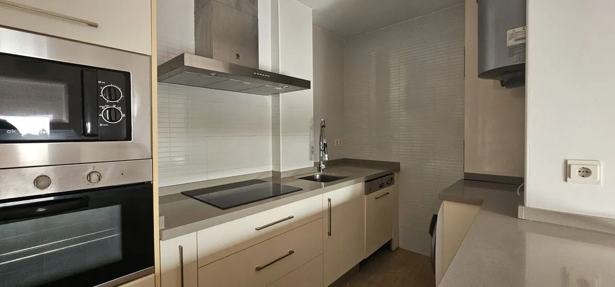 935e7635-37c9-42e8-83e0-d3222c77ab44