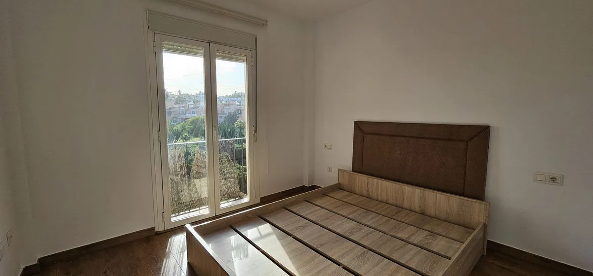 ea2d18b3-a46a-448e-abd8-ab9df44dc9d2