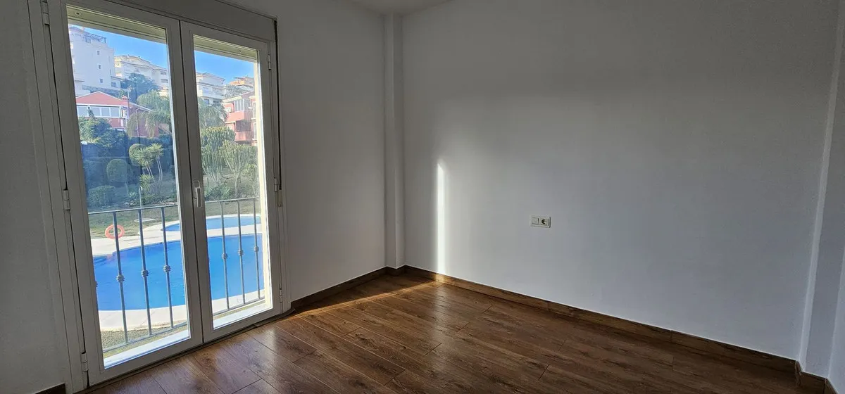 f882962a-8aef-4e38-abd2-1ffb4985bb18