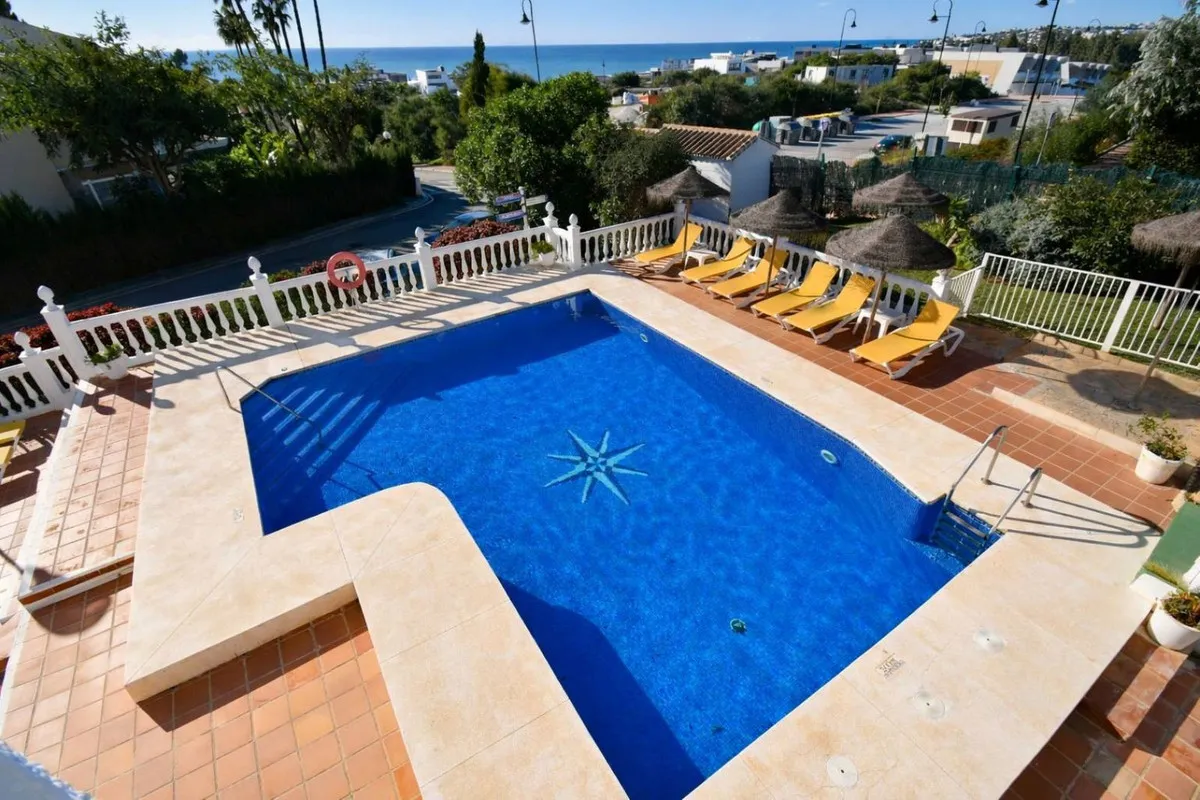 8e451112-e6b0-4aff-af1a-b9a3eba942e1