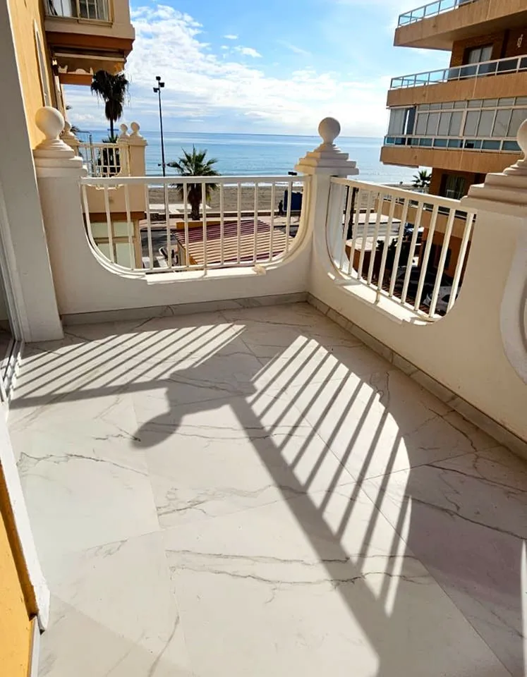 56100c84-5c5f-49d5-9597-d227fffc6f04