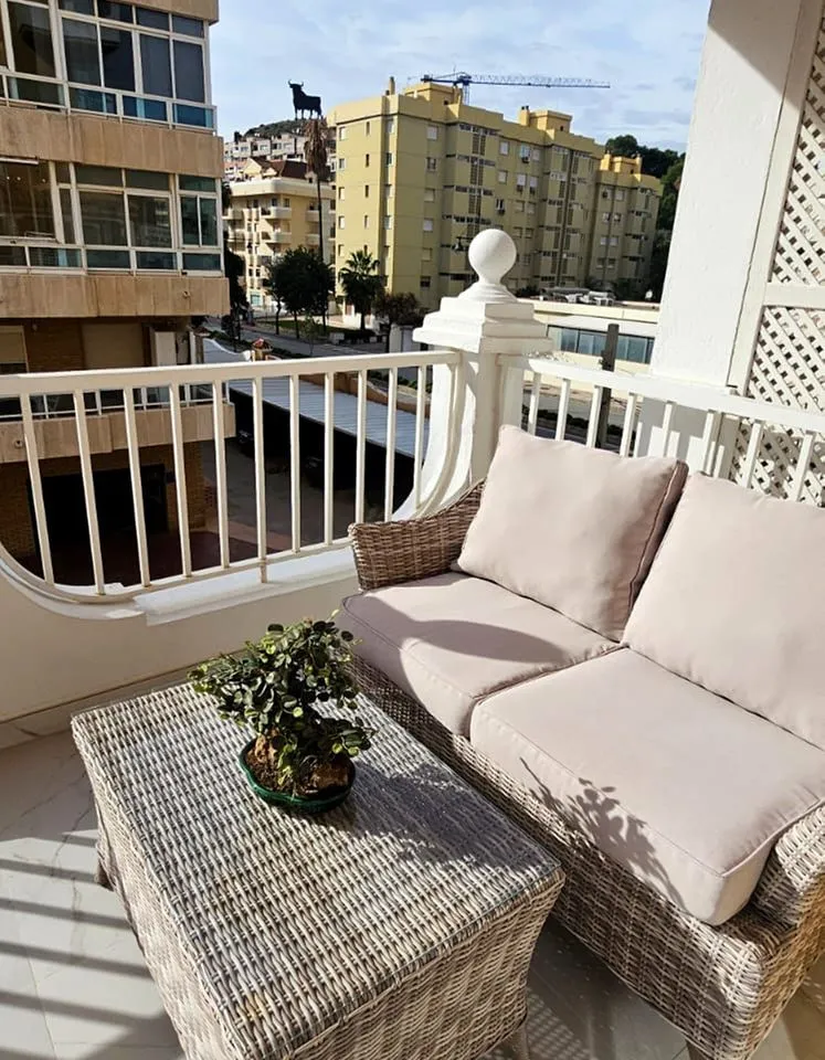 6184db1d-59d0-44ce-aa54-9c93c88c891a