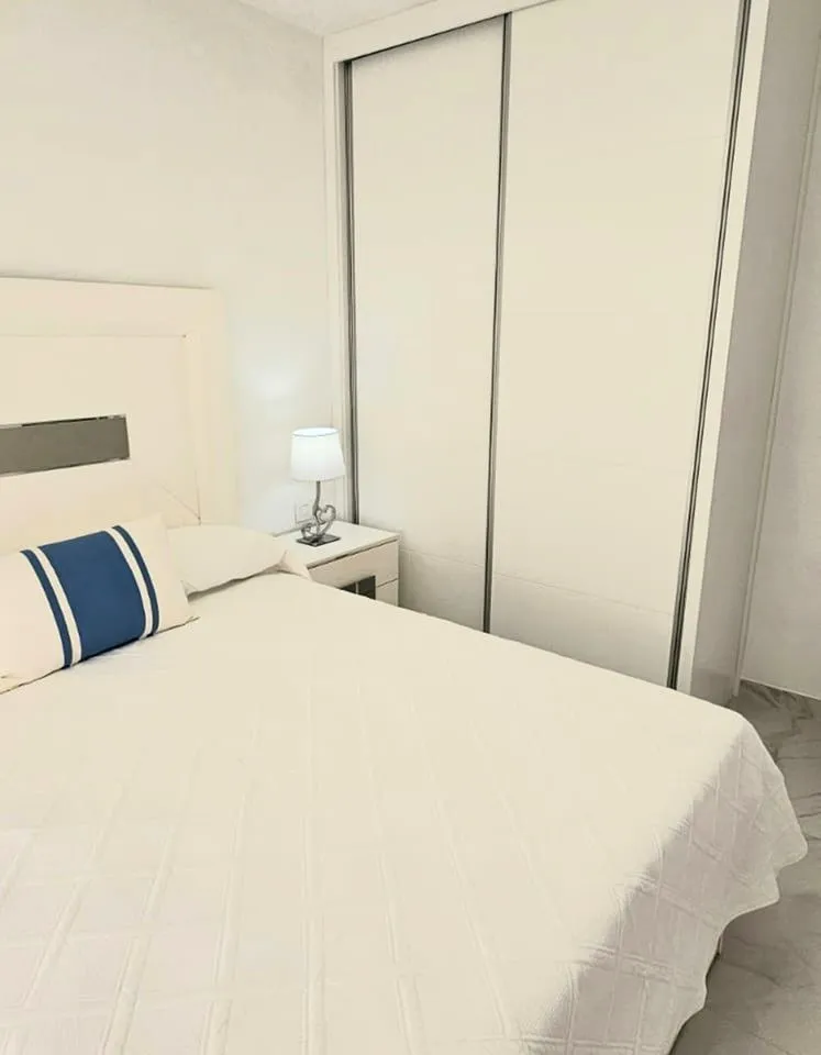 bd6e3a2b-a4ea-4bb5-a2ad-f6ebb529a592