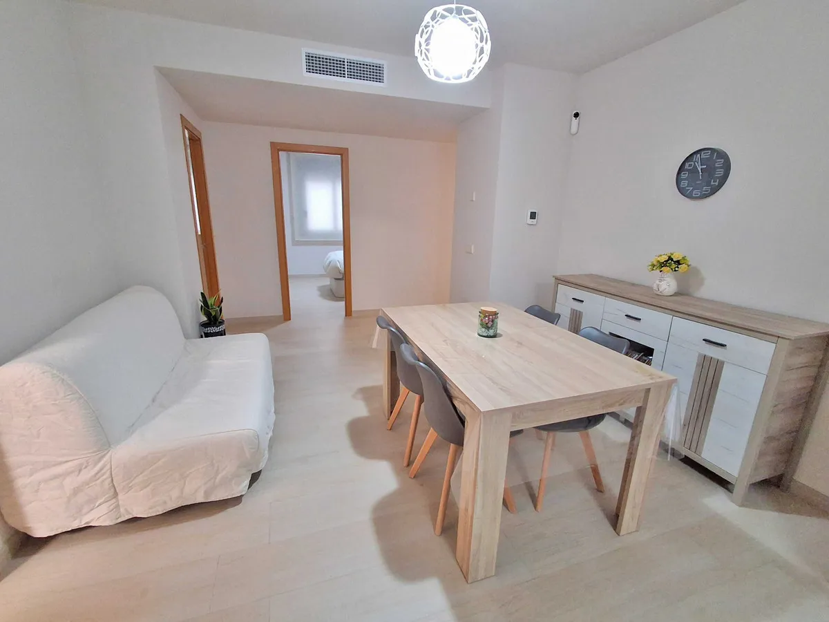 9ffbd1b6-f17f-4c49-9df7-ef8ebb6f93a8