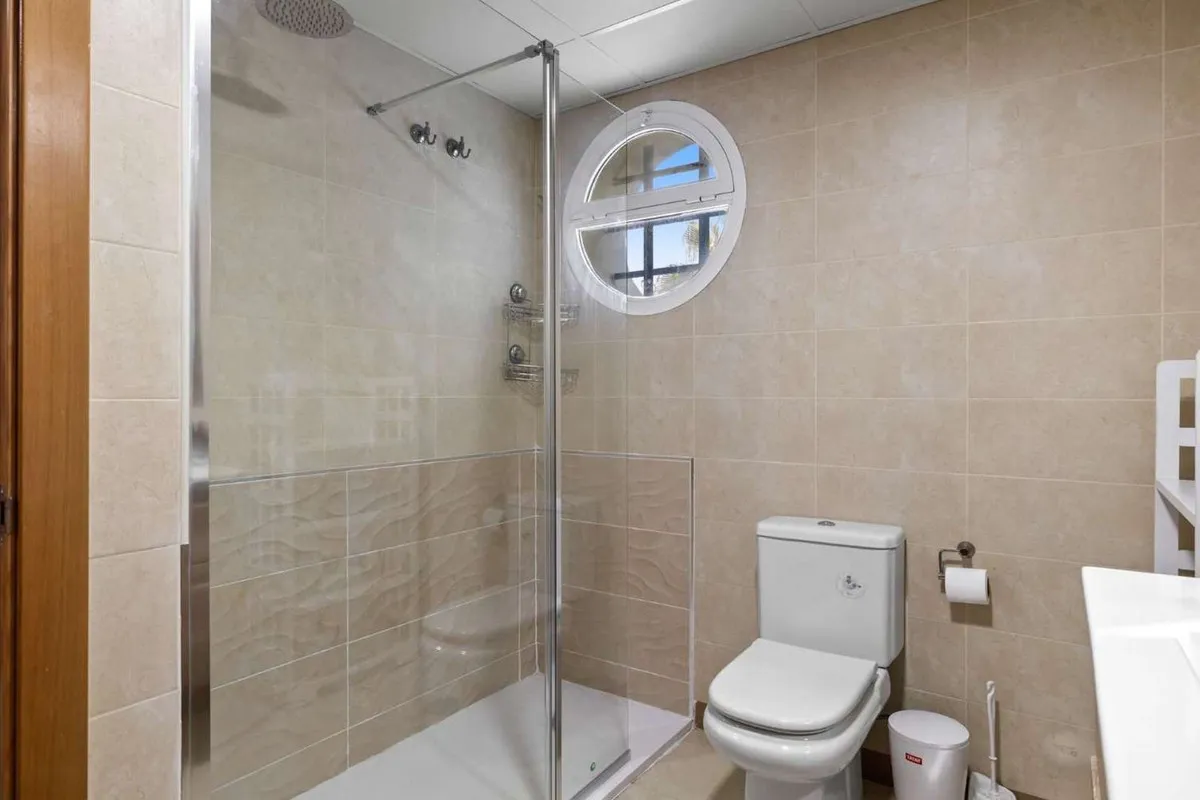 648e8d56-1f10-49d6-88a0-5d37e6f4a9d3