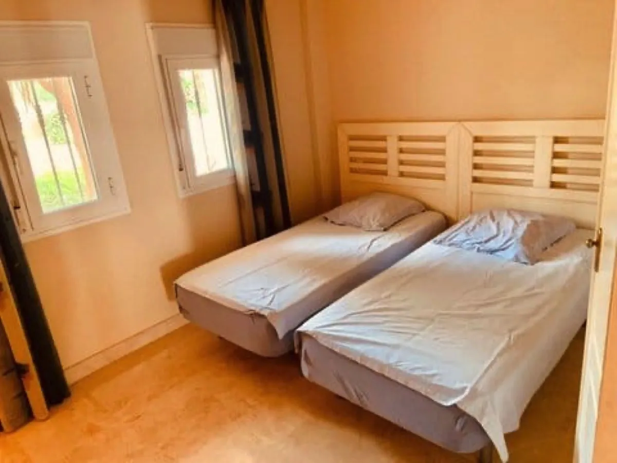 b18a8e4b-7e0a-4c30-9164-cbedf3666655