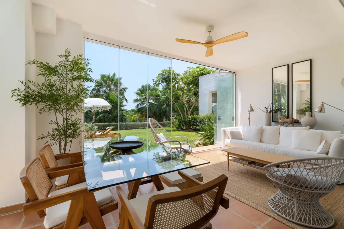 7377b60c-4951-41af-bdef-22f86f0e3e83