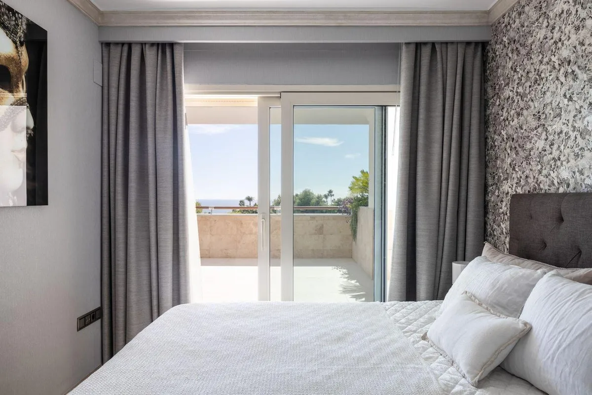 a8aad60e-607e-4745-9330-4881d08d5fdc