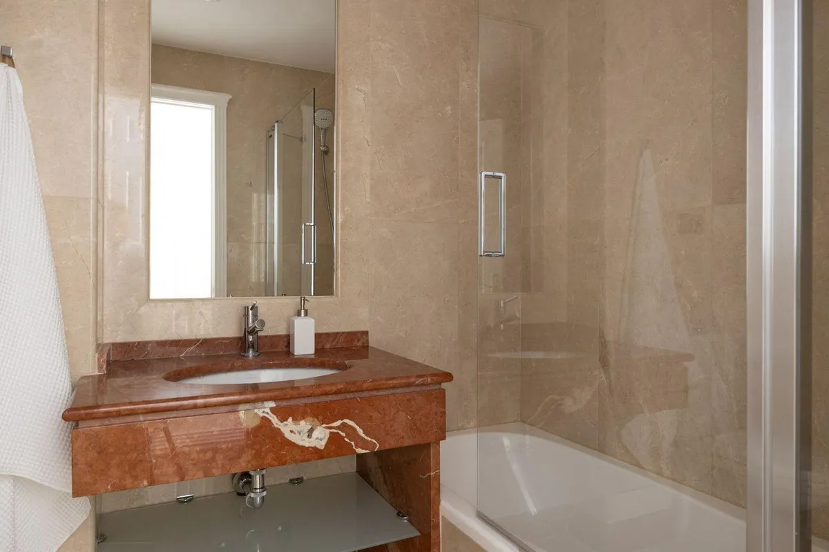 cfc5434f-656d-4002-a889-d4f0d4889eaf