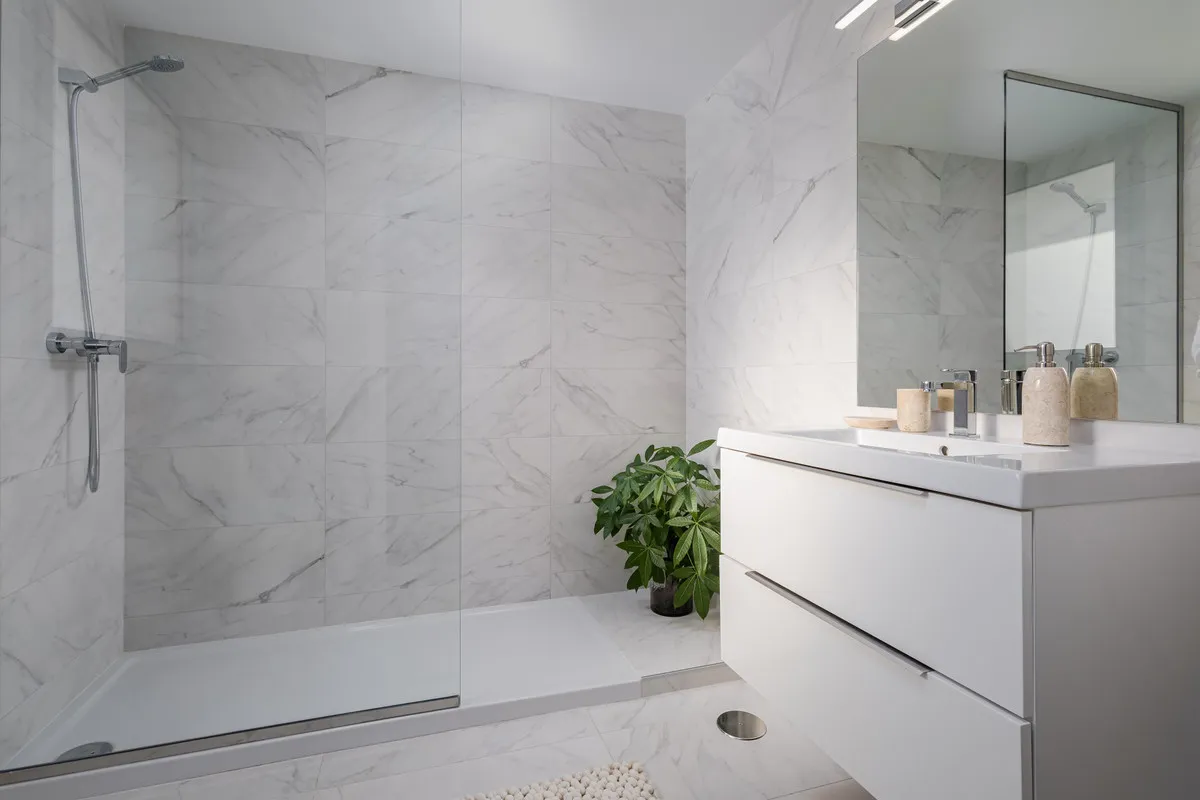 d1eab892-1762-40a2-8ee4-00d4a488623d