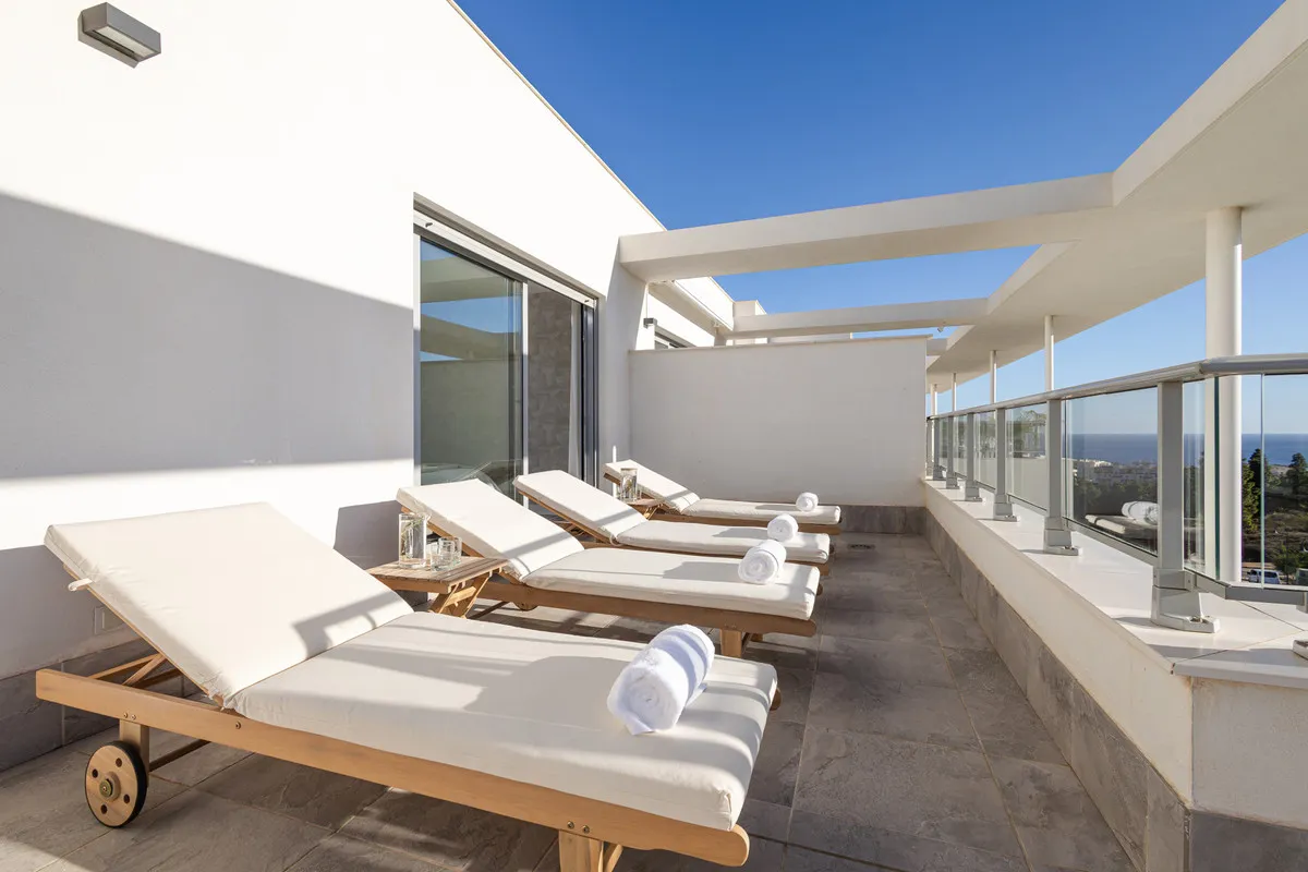 ef3a1a8f-80b4-4334-adcf-0bee6176ce25