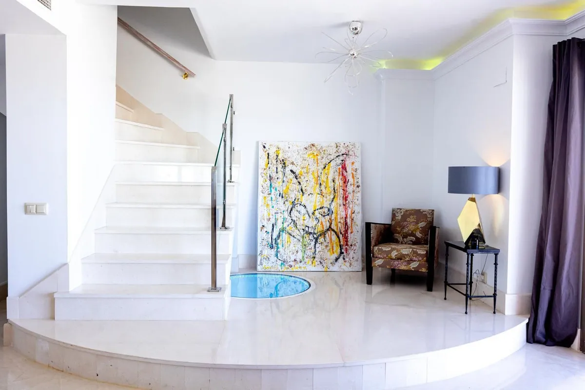 33b7d5f1-0022-4b49-89a0-0b5879e3dba0