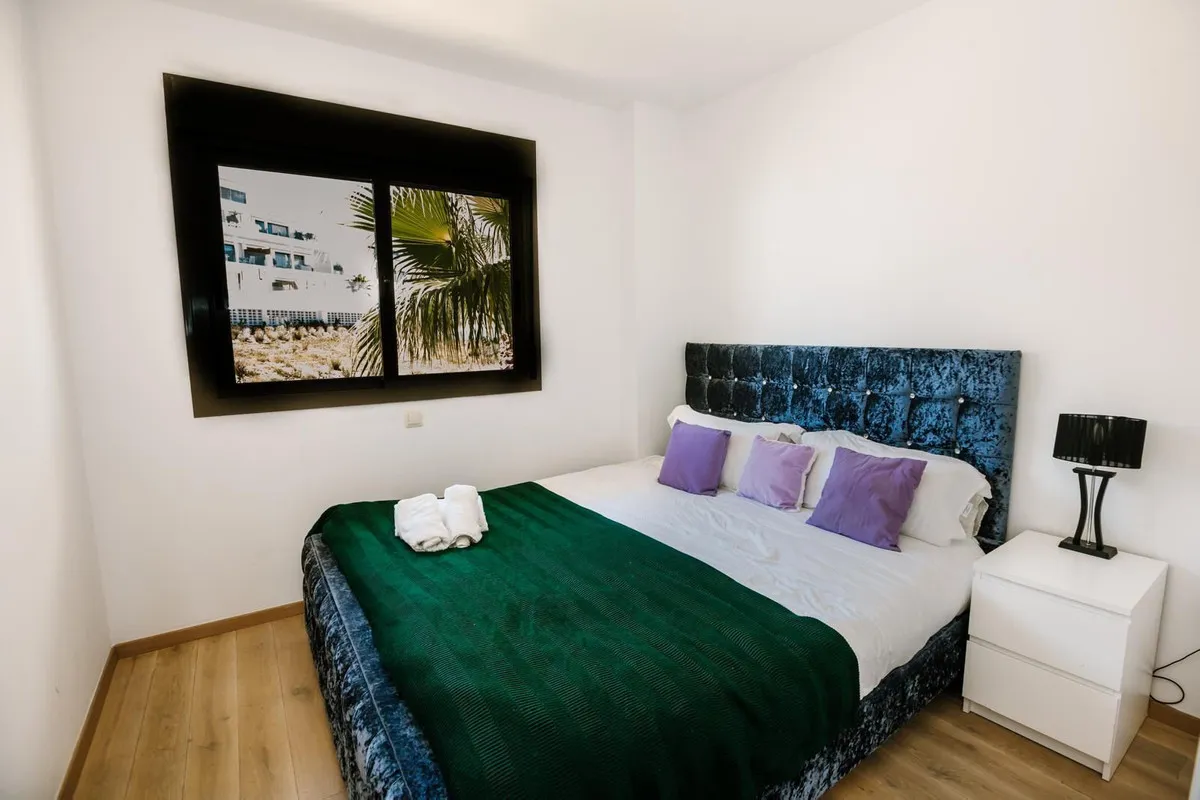 ba5a9eb9-e5cf-49b0-8f80-3ea52d263ed2