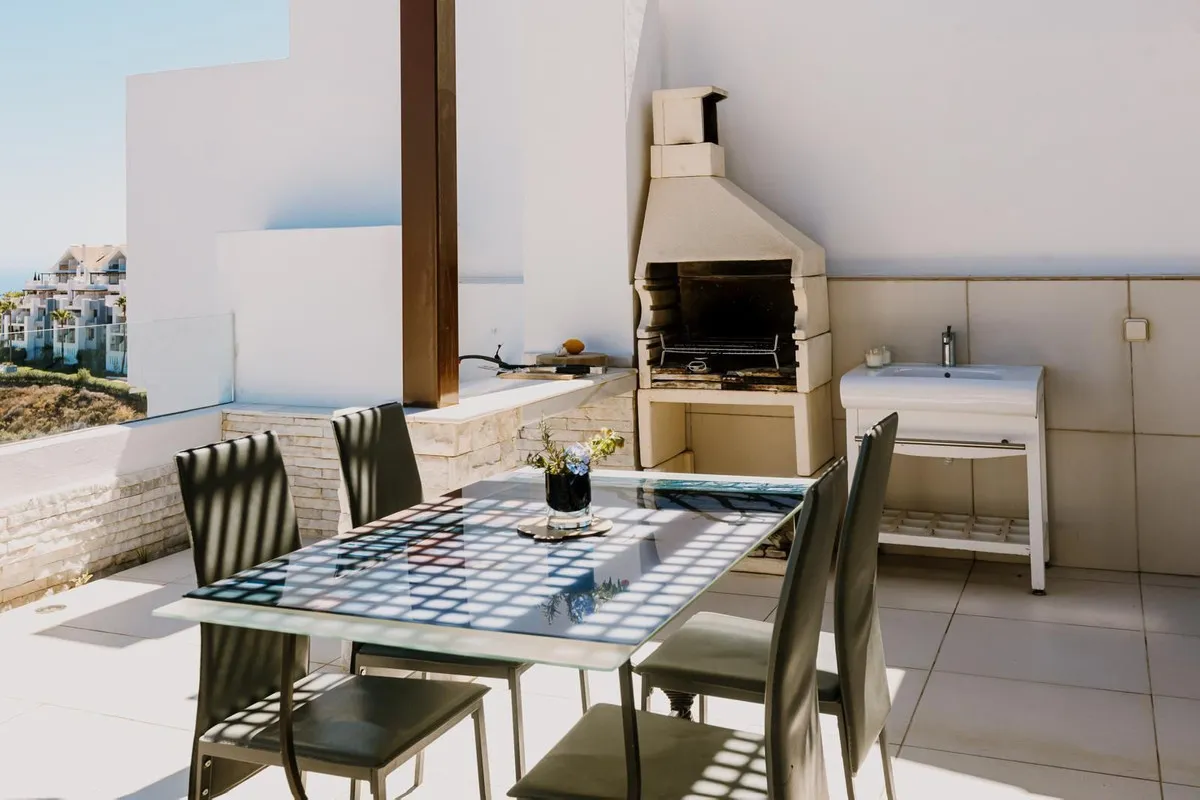 e71bffba-f489-444b-91bf-1cb047424d04