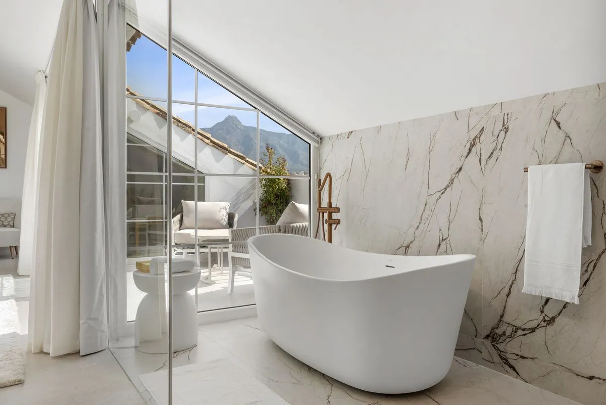 5edf36e8-078f-4149-a85c-ac3e627dffd2