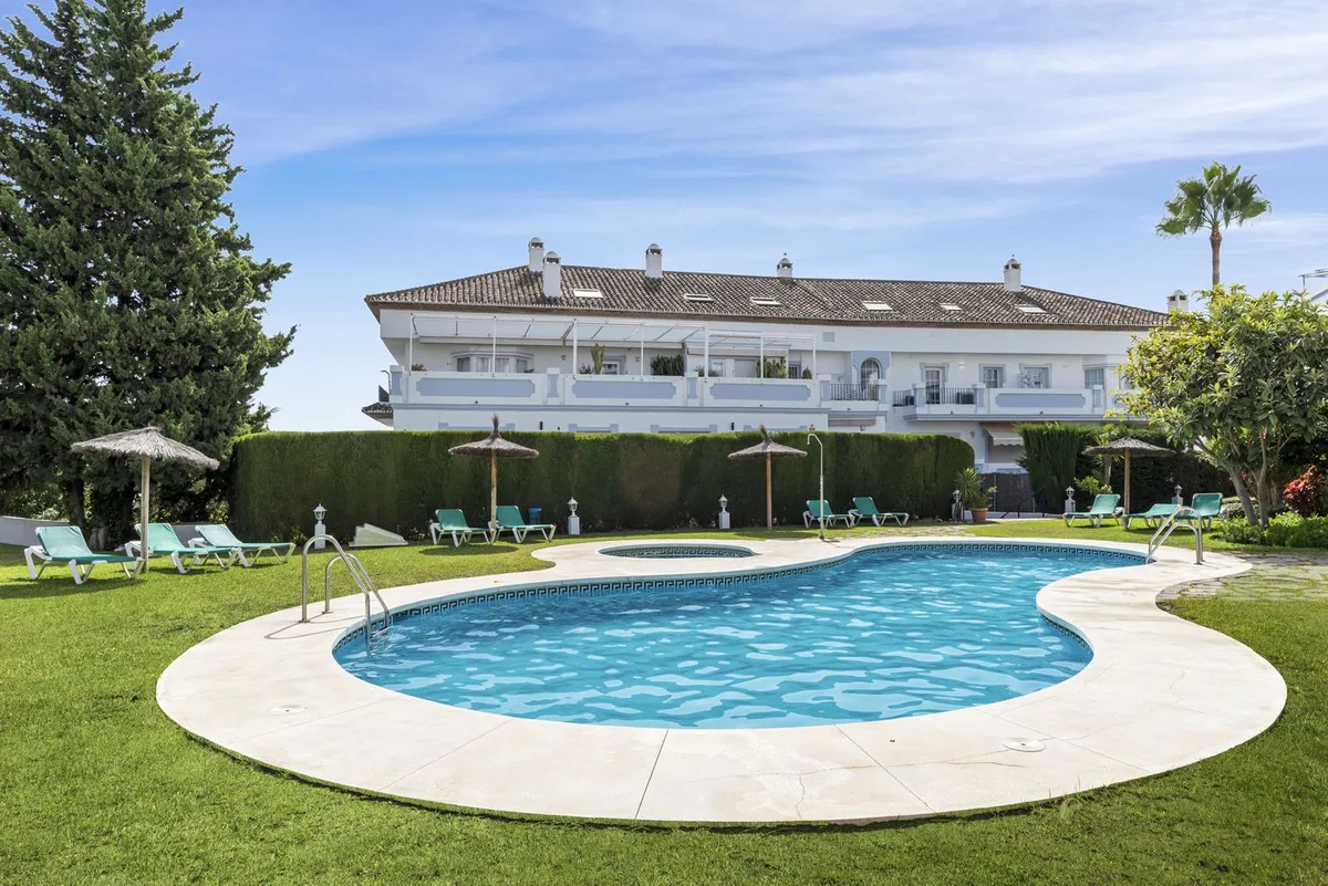 b35ecfc6-155b-41c6-a688-0636ee681c82