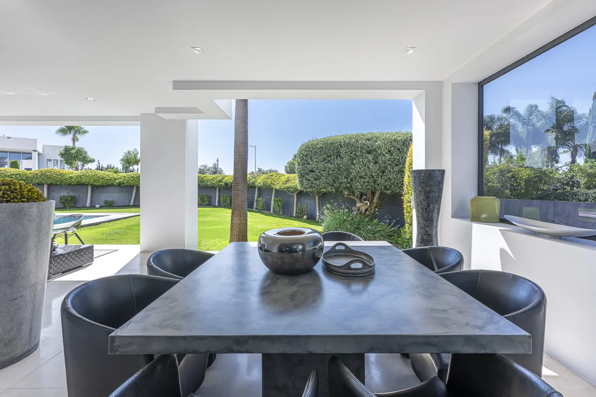 1bc66b30-00bd-4dab-90e2-d999f4ff0349