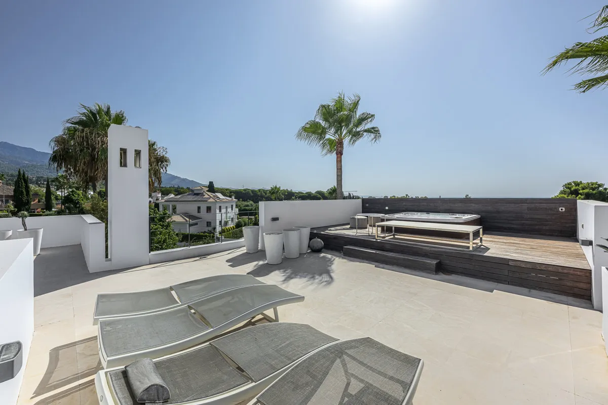 5e60f2b2-3b33-4a07-923e-659266072beb