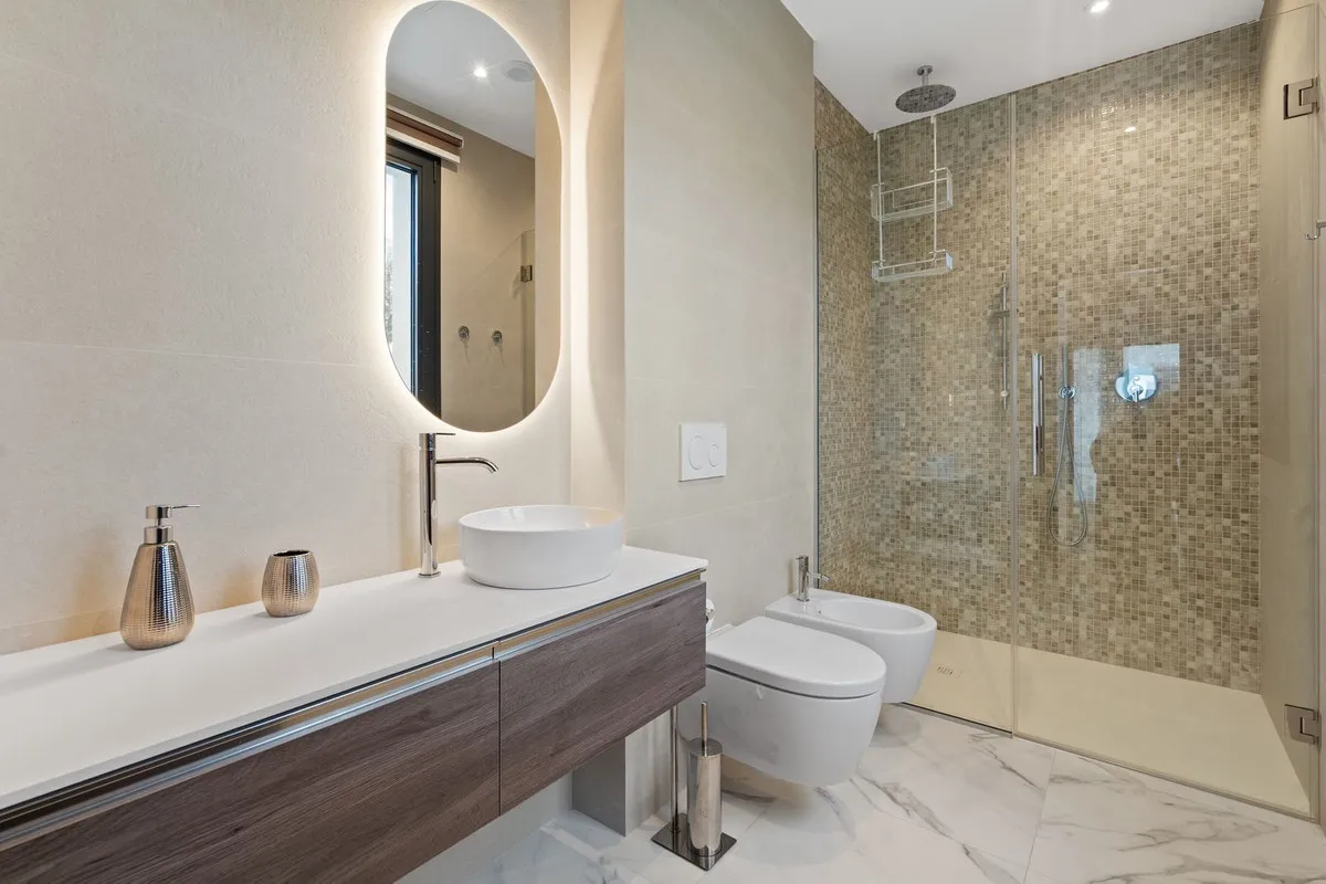 0f8a4330-2975-4ed7-9f2f-f3488b13147e