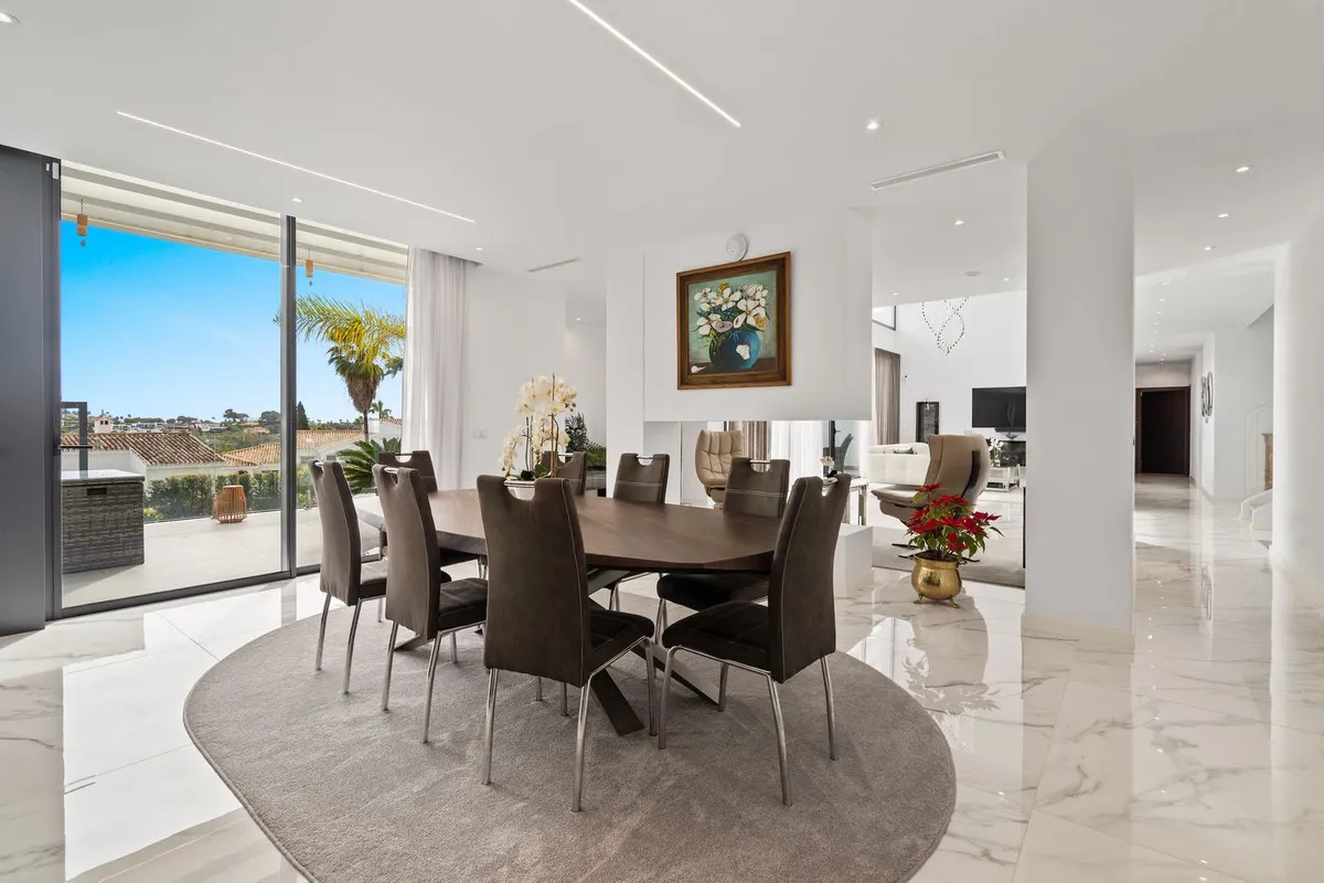 5f0ca04f-0025-46e5-9201-446489a7ecb9