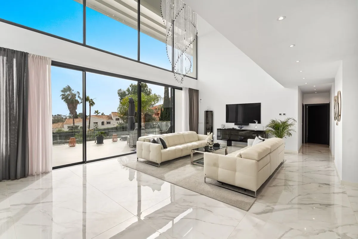 dfc7165f-2cd6-4804-b698-aa4c8c40661e