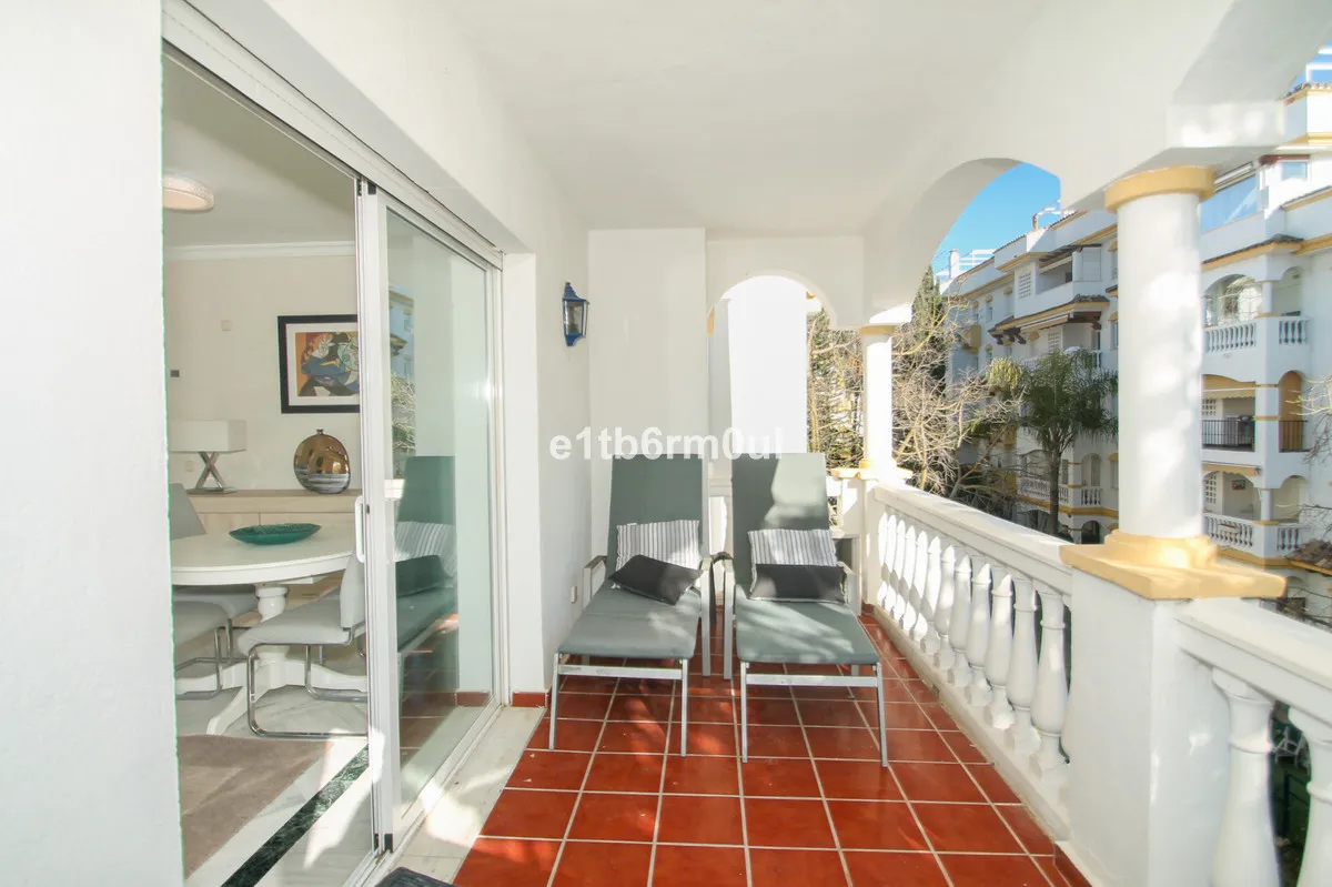 c65e4f77-d72b-4f23-969a-6f7b168c15c3