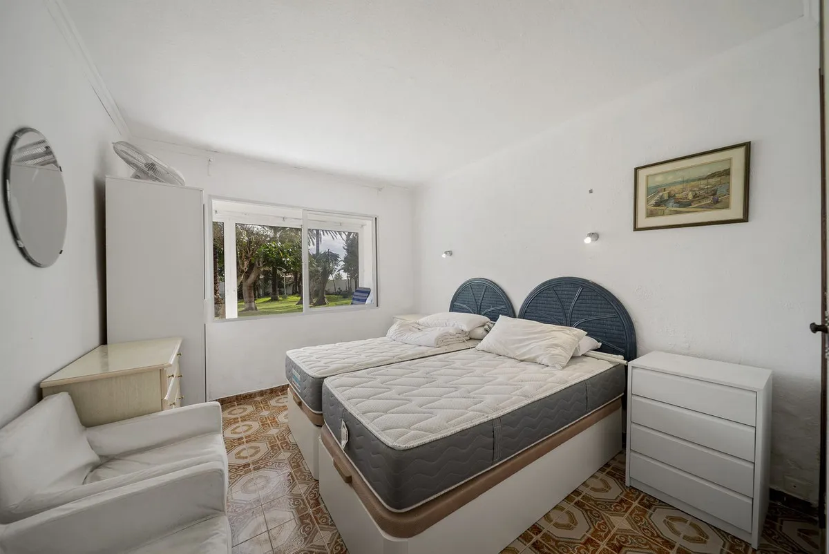 21b4a2cb-4d18-43bc-b590-d5acfef76c6c